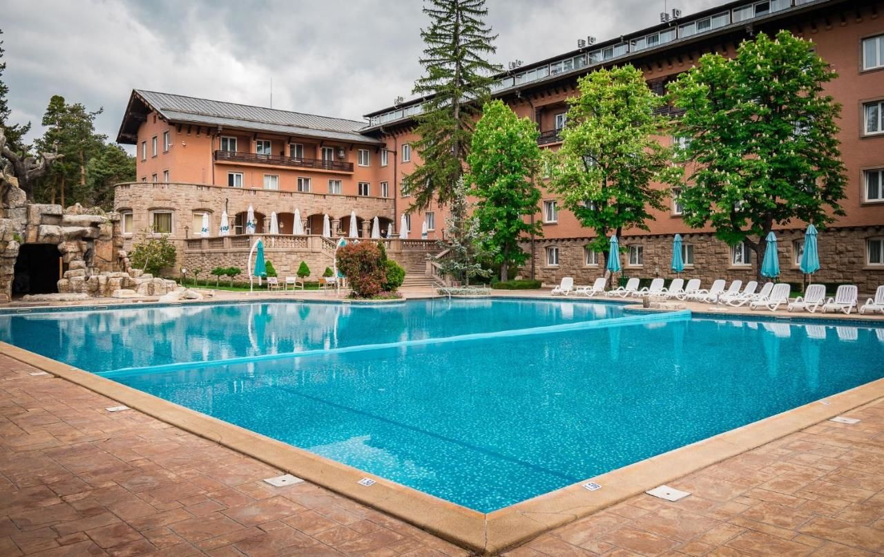 Отель Spa Hotel Dvoretsa Велинград